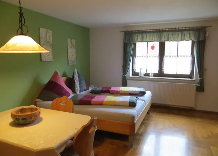 Breternitz アパート シュタイナハ